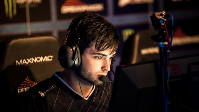 传闻： s1mple ， Perfecto(RUS) ，和 YEKINDAR 可能曾在同一支队伍中